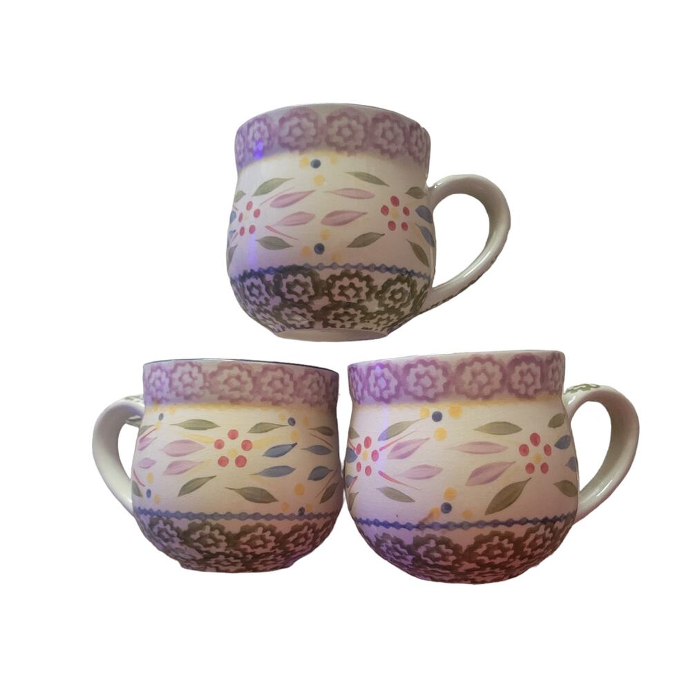 Temptations Old World 12 ounce Beige and Green Mugs Cups by Tara Set of‎ Three